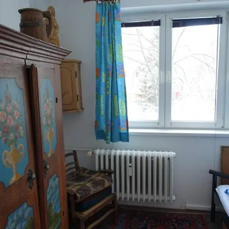 74m², Ruhige, Stilvolle 4-zimmerwohnung Apartment *