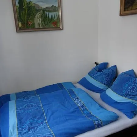 74m², Ruhige, Stilvolle 4-zimmerwohnung Apartment